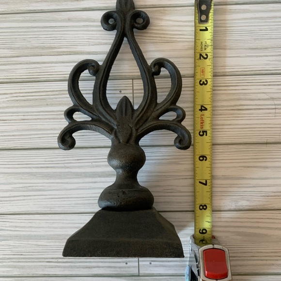 Cast iron room decor - Picture 2 of 2